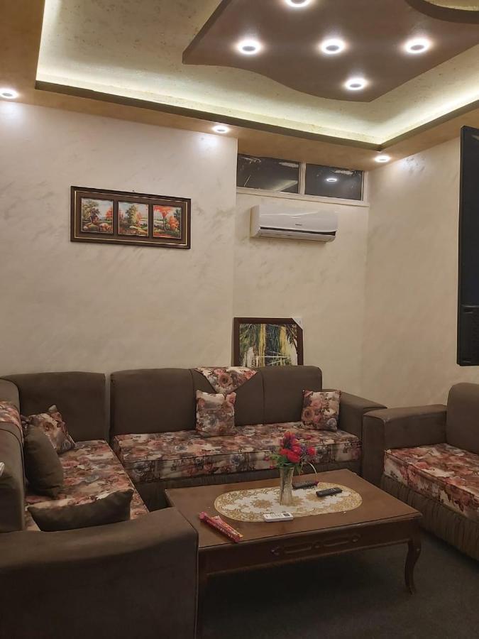 Jarajreh Apartments/ Hotel Karak Dış mekan fotoğraf